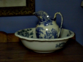 [picture: Washstand bowl and jug]