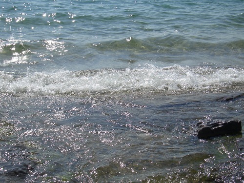 [Picture: Water on rocky shore 4]