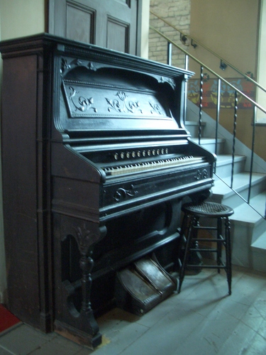 [Picture: Antique pedal organ]