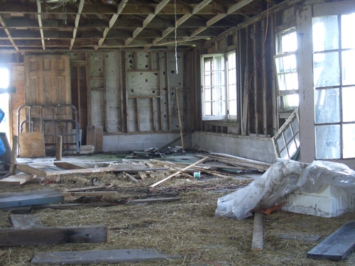 [Picture: Inside the barn 5]