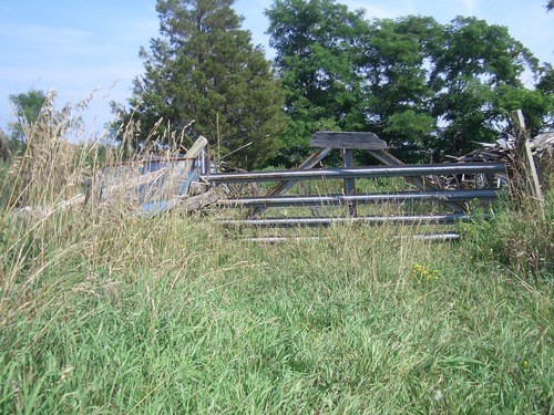 [Picture: Farm gate 2]