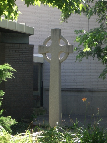 [Picture: Stone cross 2]