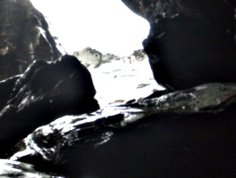 [picture: Merlin's Cave 8: wet rocks]