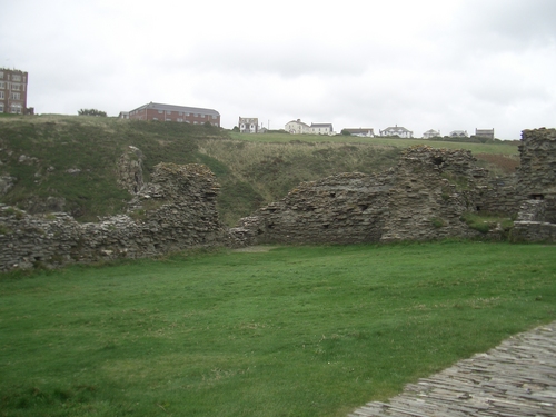 [Picture: Ruins of Tintagel Castle 5: the great hall?]