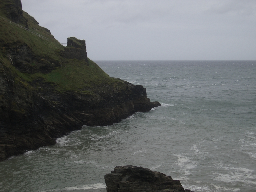 [Picture: Ruins of Tintagel Castle 16: Beyond these castle walls]
