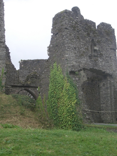 [Picture: Restormel Castle 3: The Gatehouse]