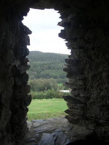 [Picture: Restormel Castle 23: View through the castle window]