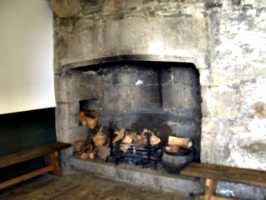 [picture: Pendennis Castle 31: Castle fireplace]