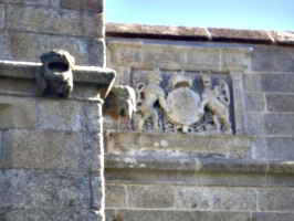 [Picture: Pendennis Castle 23: Coat of arms]