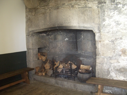[Picture: Pendennis Castle 31: Castle fireplace]