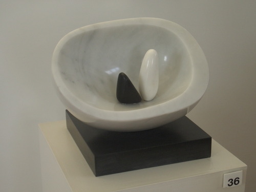 [Picture: Barbara Hepworth Musem & Sculpture Gallery 4: Item 36]