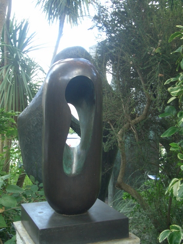 [Picture: Barbara Hepworth Musem & Sculpture Gallery 10: sculpture]