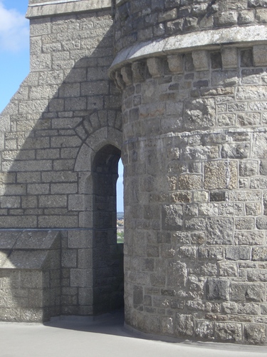 [Picture: Round tower 2]