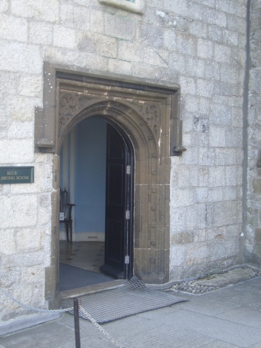 [Picture: Ornate arched doorway]