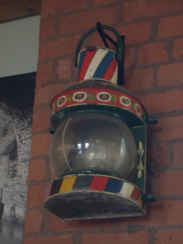 [Picture: Boat’s lantern]