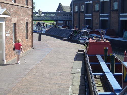 [Picture: Canal loading pier]