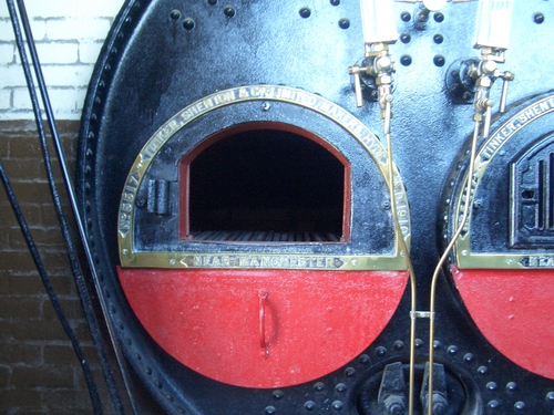 [Picture: Steam engine boiler fireplace]