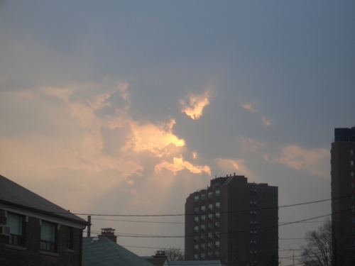 [Picture: Sunset over Lauder Avenue 2]