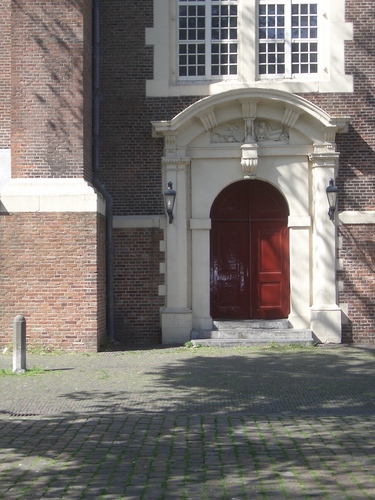 [Picture: Church Entrance 2]