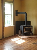 [Picture: Wood stove 1]