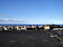 [picture: Edinburgh from the castle 4]