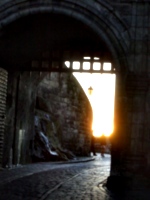 [picture: Edinburgh Castle Entrance 5]