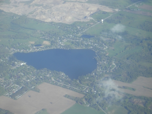 [Picture: Small lake near Toronto]