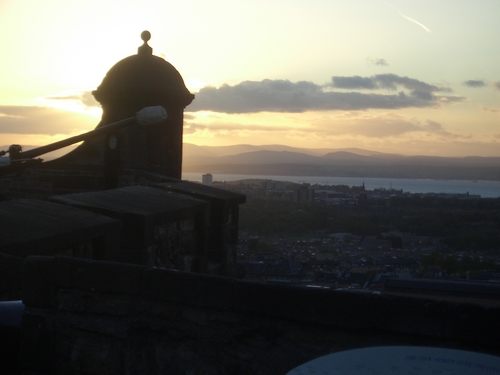 [Picture: Sunset over Edinburgh]