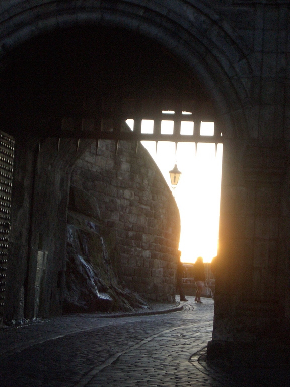 [Picture: Edinburgh Castle Entrance 5]