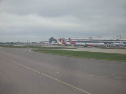 [Picture: Heathrow 2]