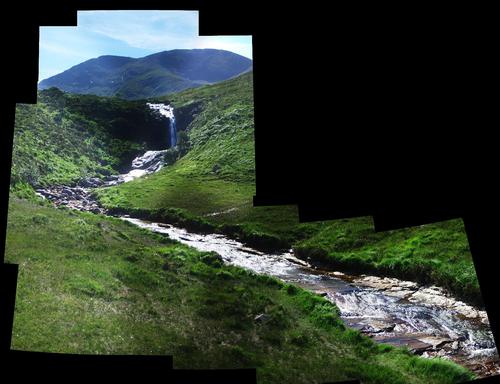 [Picture: Waterfall panorama]