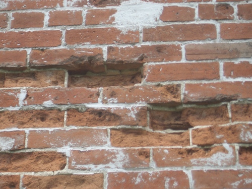 [Picture: Brickwork 3:]