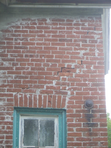 [Picture: Vestibule wall, closer view]