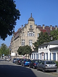 [Picture: German building]