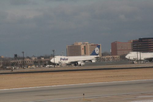 [Picture: Chicago airport: Polar aeroplane]