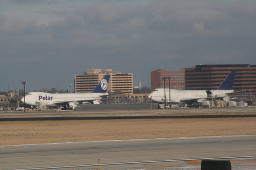 [Picture: Chicago airport: Polar and another ’plane]