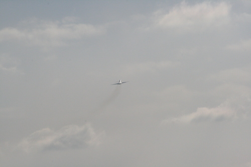 [Picture: Chicago airport: ’plane in flight 3]