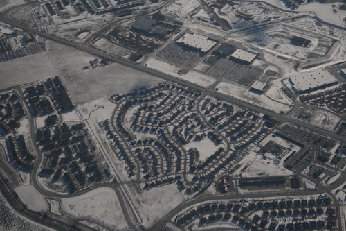 [Picture: Snowy Suburbia 7]