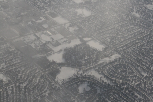 [Picture: Snowy Suburbia 20]