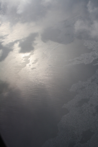 [Picture: Ice and Clouds on the Great Lakes 12]