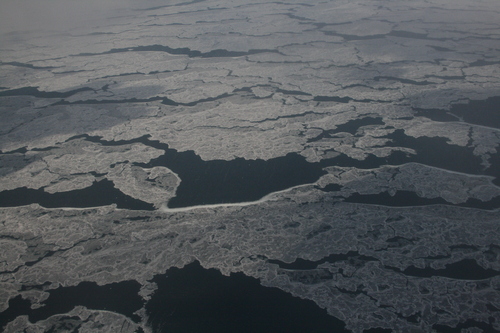 [Picture: Ice and Clouds on the Great Lakes 16]