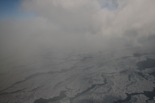 [Picture: Ice and Clouds on the Great Lakes 22]