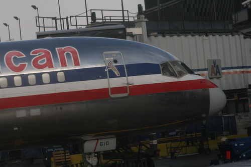 [Picture: Plane at the gate 4]