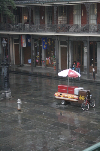 [Picture: Jackson Square in the rain]