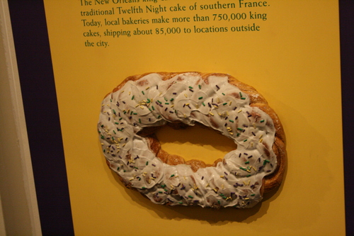 [Picture: King cake 2]