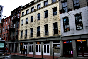 [picture: Ornate building 2]