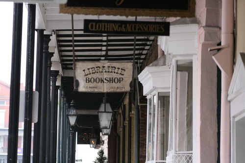 [Picture: Libraire Bookshop]