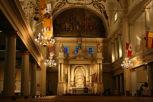 [Picture: Saint Louis Cathedral, Interior 1]