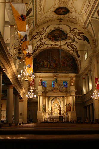 [Picture: Saint Louis Cathedral, Interior 2]