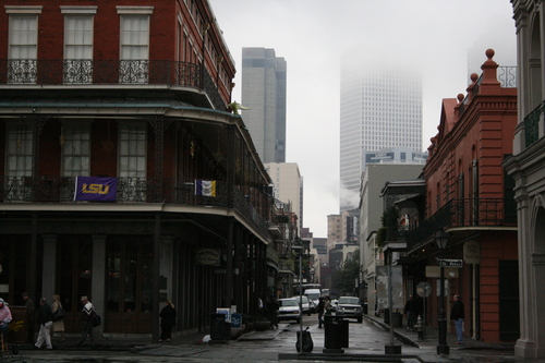 [Picture: Looking towards the skyscrapers]